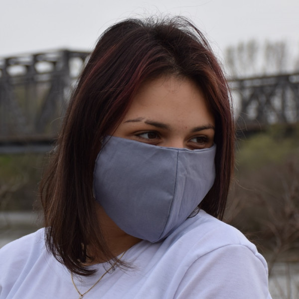 Трипластова едноцветна маска за лице с моден дизайн Grey