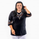 Стилна дамска блуза с етно мотиви с принт в черно