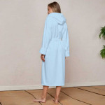 Хавлиен халат за баня -MAER- Светлосин цвят 